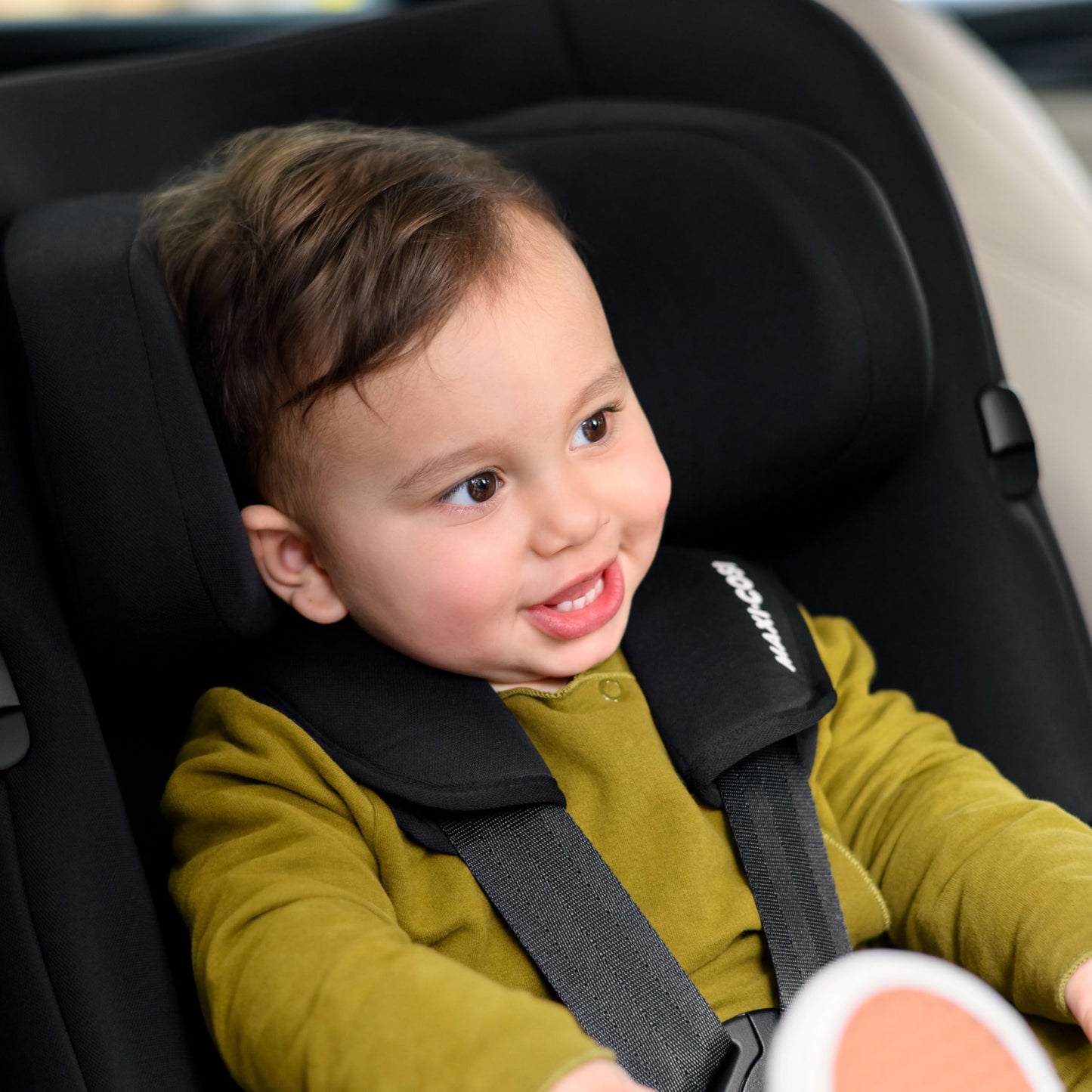 Maxi-Cosi Mica 360 S Silla de Coche Giratoria i-Size ISOFIX, de 3 Meses a 4 Años (61-105 cm), Protección G-CELL, Tonal Black